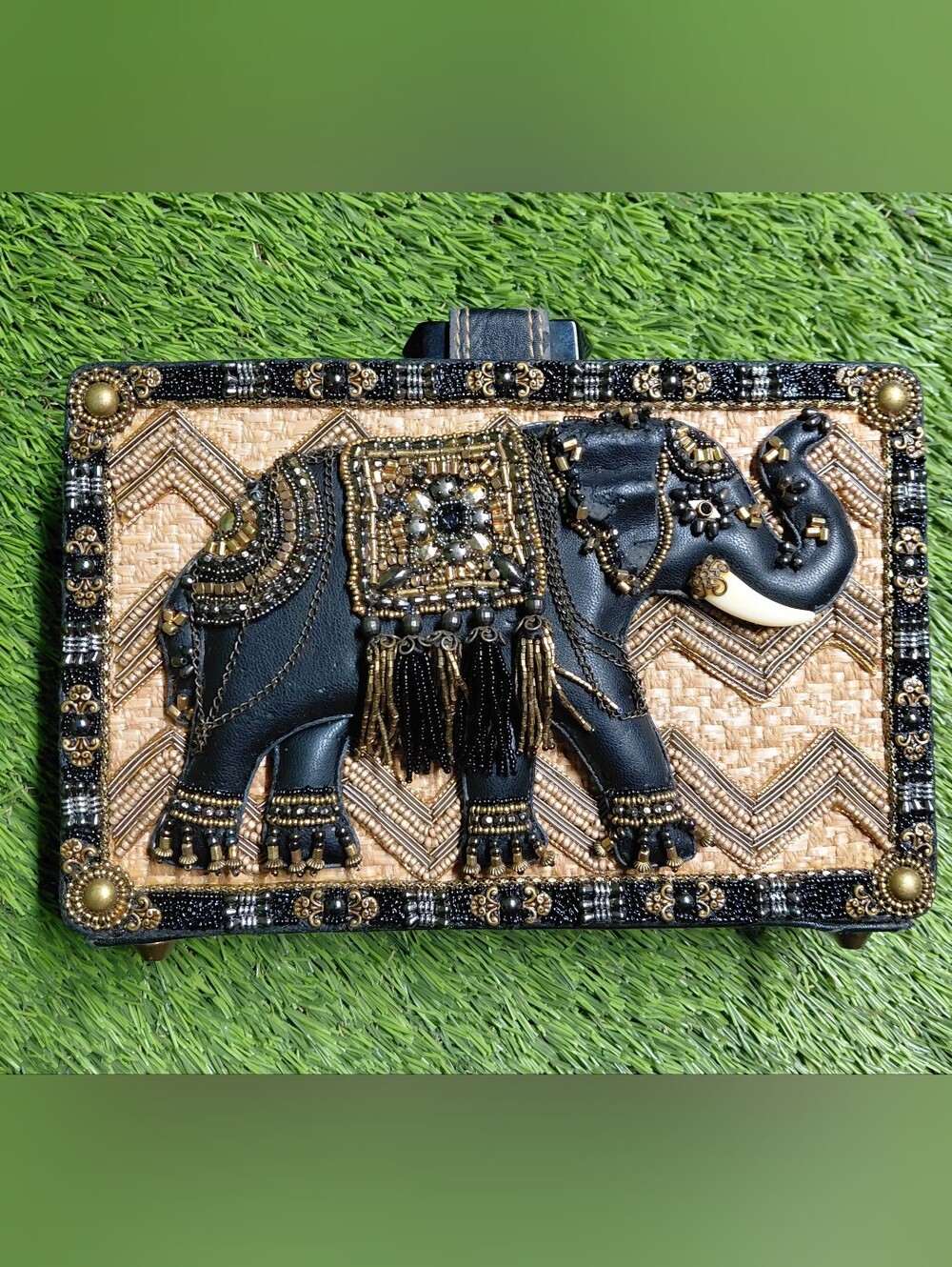 MARY FRANCES Elephant Temple Embellished Crossbody Handbag Black Natural RARE